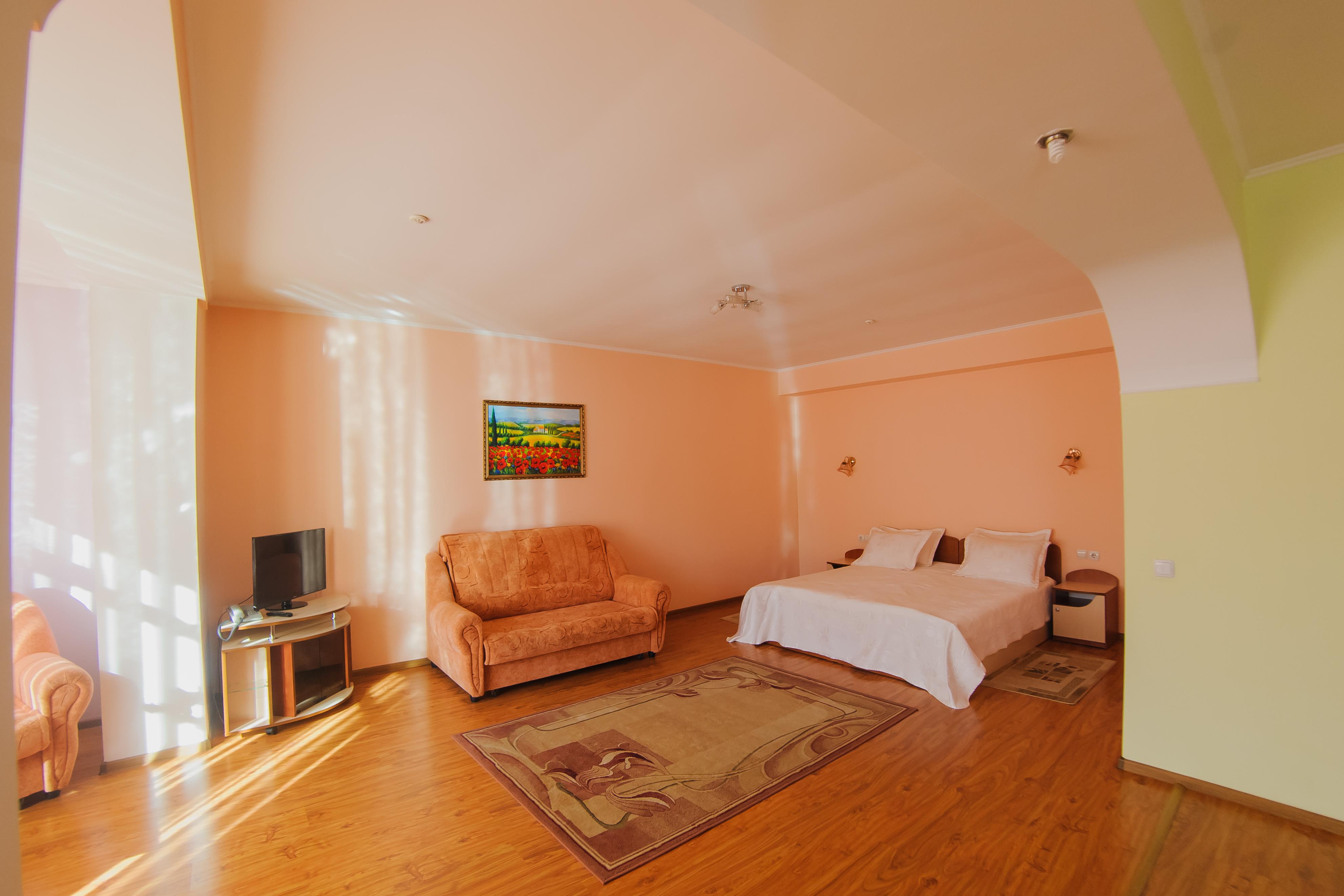 Готель Arus 4*